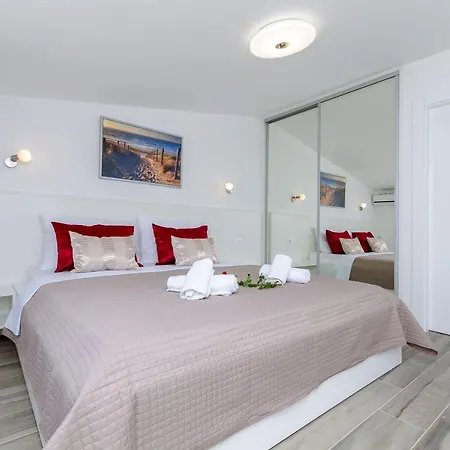 Apartman Antonia *