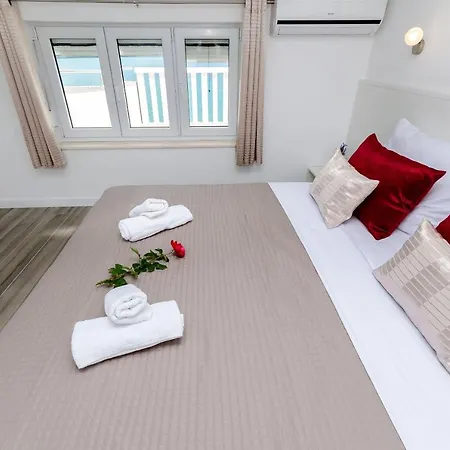 Antonia Apartman *